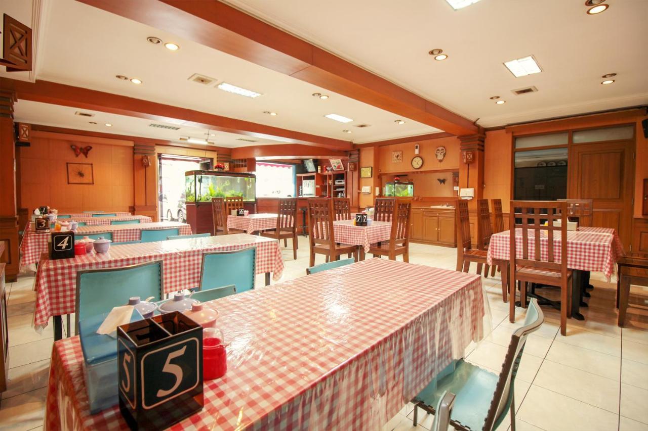 Vaccinated Staff - Oyo 352 Homestay Sabang バンドゥン エクステリア 写真