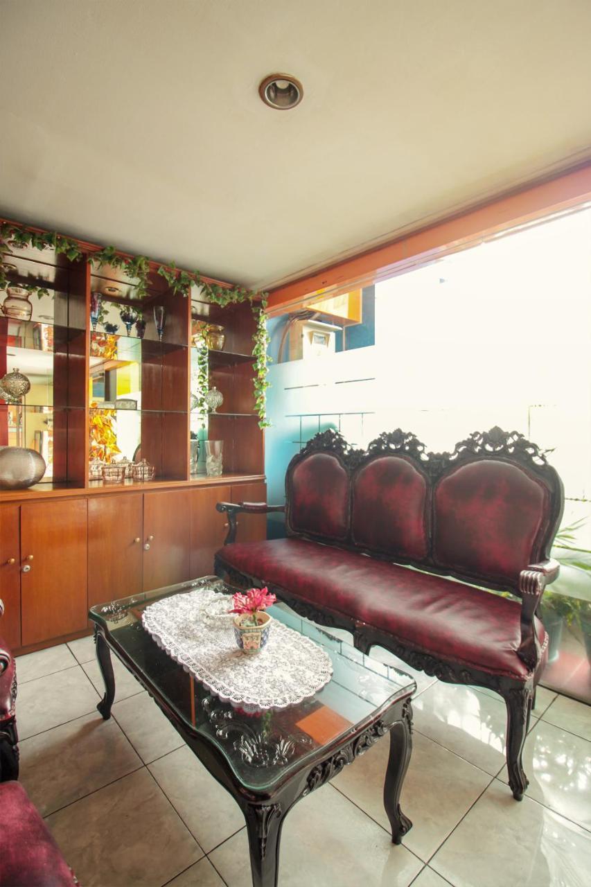 Vaccinated Staff - Oyo 352 Homestay Sabang バンドゥン エクステリア 写真