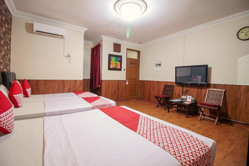 Vaccinated Staff - Oyo 352 Homestay Sabang バンドゥン エクステリア 写真